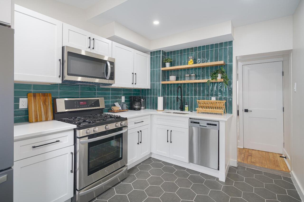 Holiday home Modern + Airy Fishtown Townhouse W/ Arcade Philadelphia