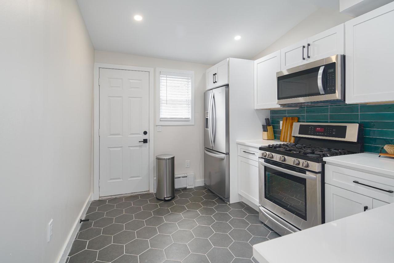 Holiday home Modern + Airy Fishtown Townhouse W/ Arcade Philadelphia