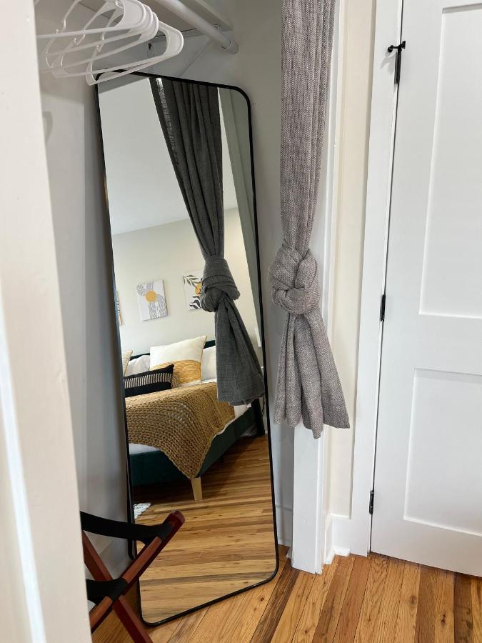 Holiday home Modern + Airy Fishtown Townhouse W/ Arcade