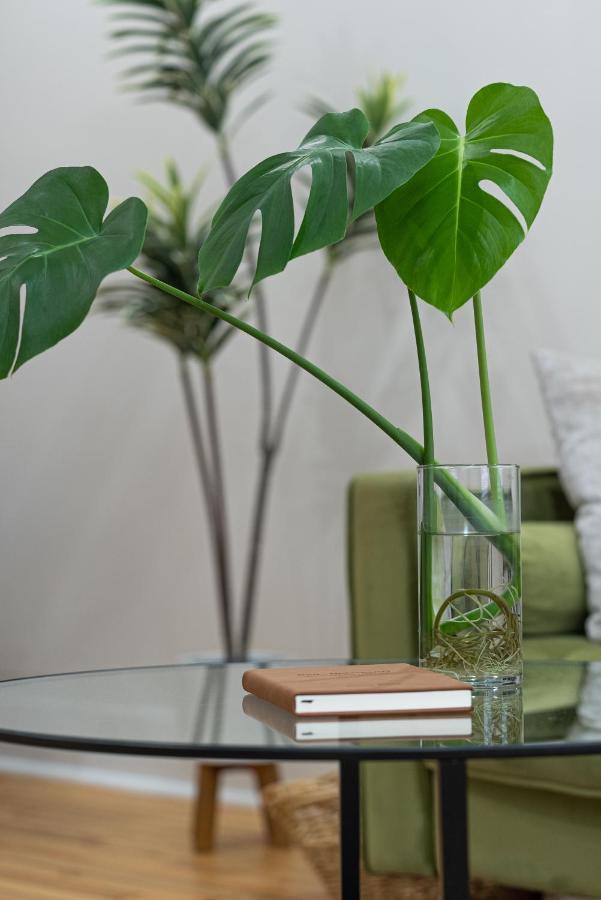 Modern + Airy Fishtown Townhouse W/ Arcade Holiday home *